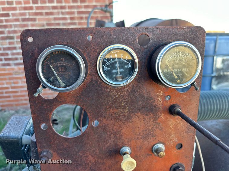 image for item DQ1536 (2) Berkeley B3ZRM CW pumps