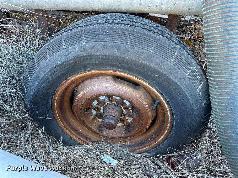 image for item DQ1536 (2) Berkeley B3ZRM CW pumps