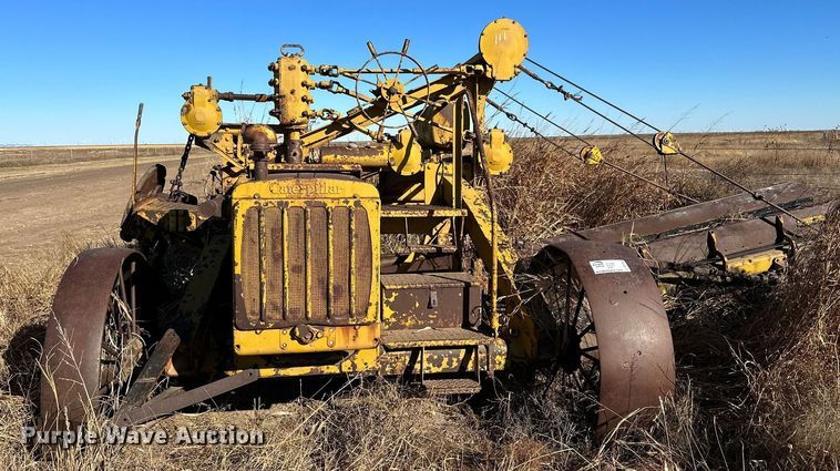 image for item DQ1540 Caterpillar  motor grader