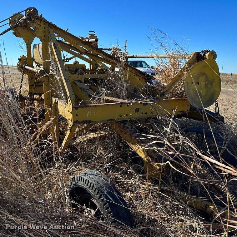 image for item DQ1540 Caterpillar  motor grader