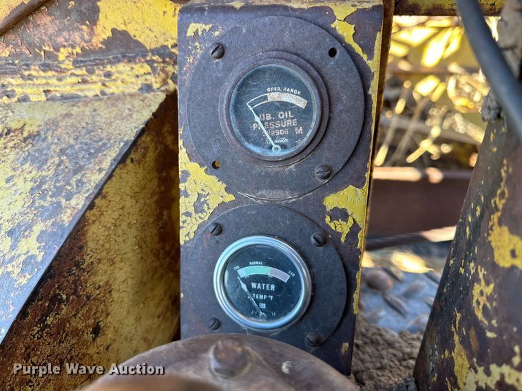 image for item DQ1540 Caterpillar  motor grader