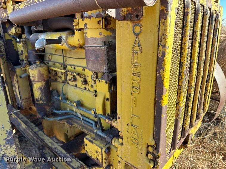 image for item DQ1540 Caterpillar  motor grader