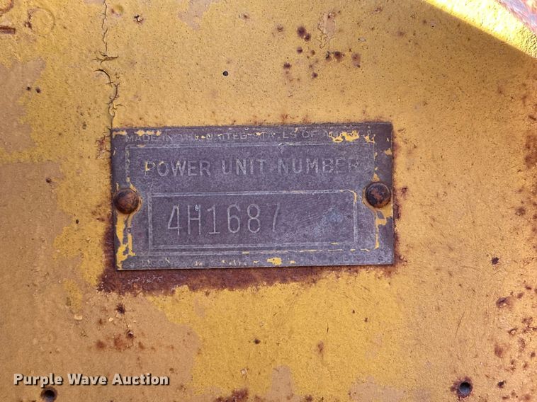image for item DQ1540 Caterpillar  motor grader