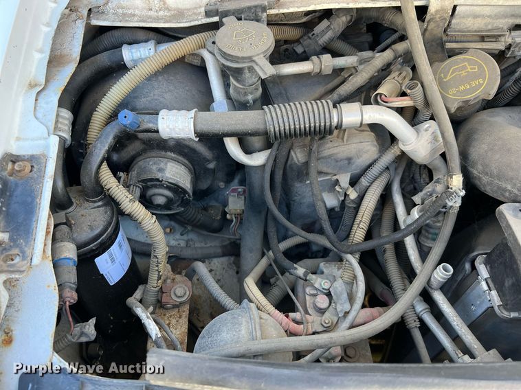 image for item DQ2306 2008 Ford E450  shuttle bus