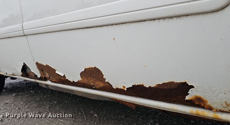 image for item DQ8491 2006 Chrysler Town & Country  van