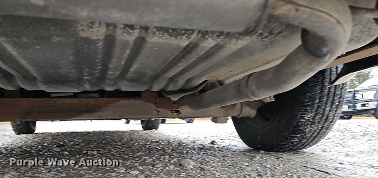 image for item DQ8491 2006 Chrysler Town & Country  van