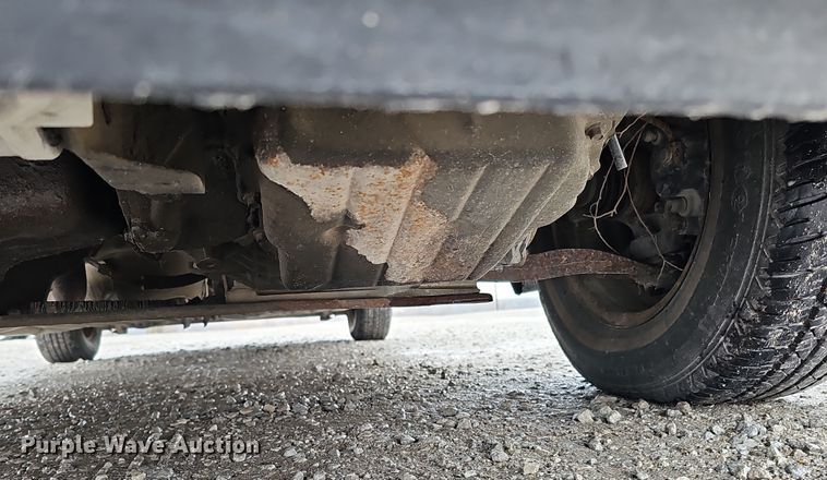 image for item DQ8491 2006 Chrysler Town & Country  van