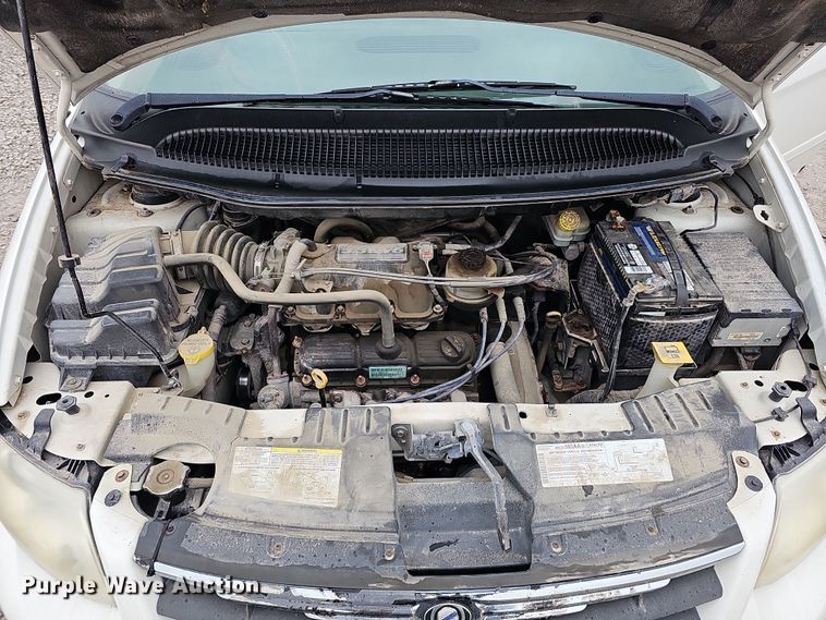 image for item DQ8491 2006 Chrysler Town & Country  van