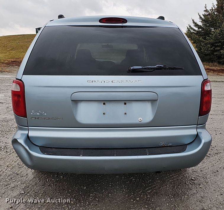 image for item DQ8492 2005 Dodge Grand Caravan  van