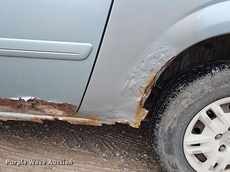 image for item DQ8492 2005 Dodge Grand Caravan  van