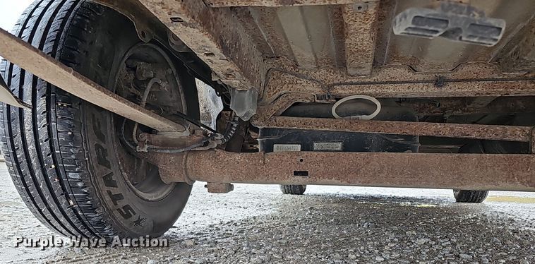 image for item DQ8492 2005 Dodge Grand Caravan  van