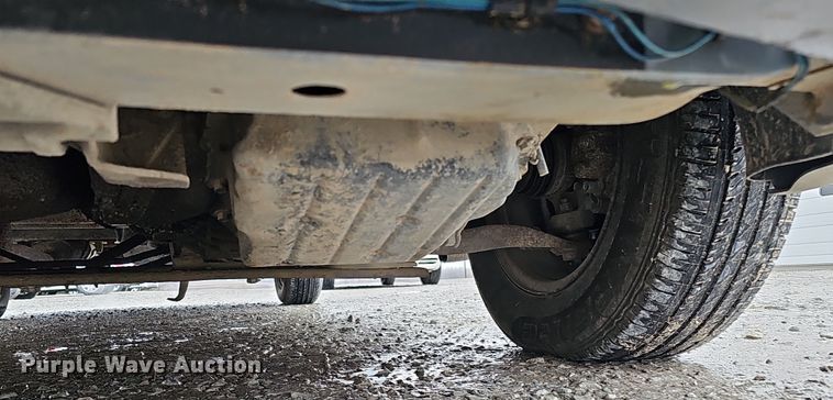 image for item DQ8492 2005 Dodge Grand Caravan  van