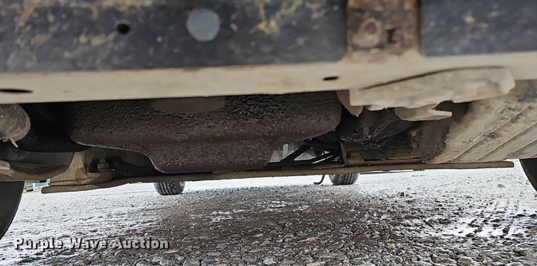 image for item DQ8492 2005 Dodge Grand Caravan  van