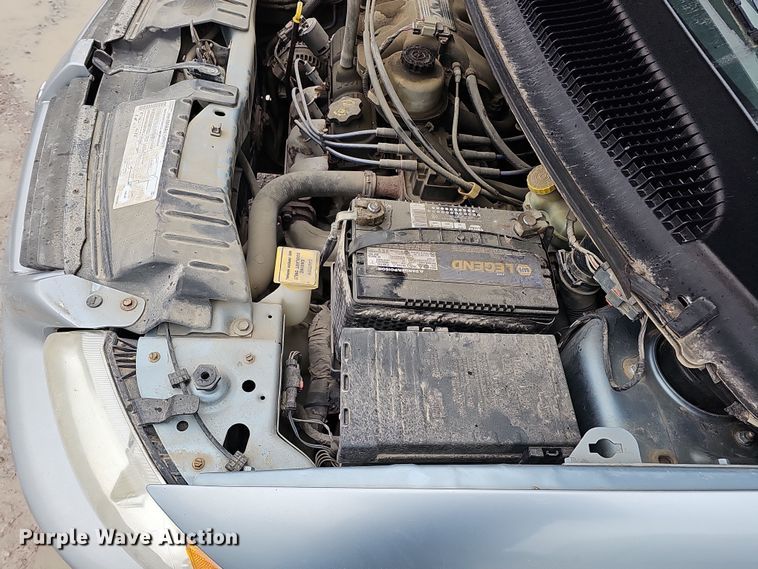 image for item DQ8492 2005 Dodge Grand Caravan  van