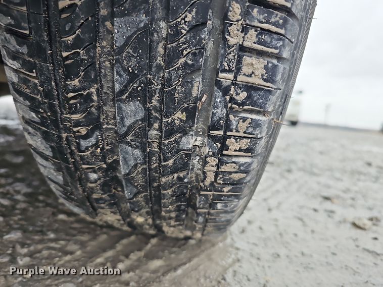 image for item DQ8492 2005 Dodge Grand Caravan  van