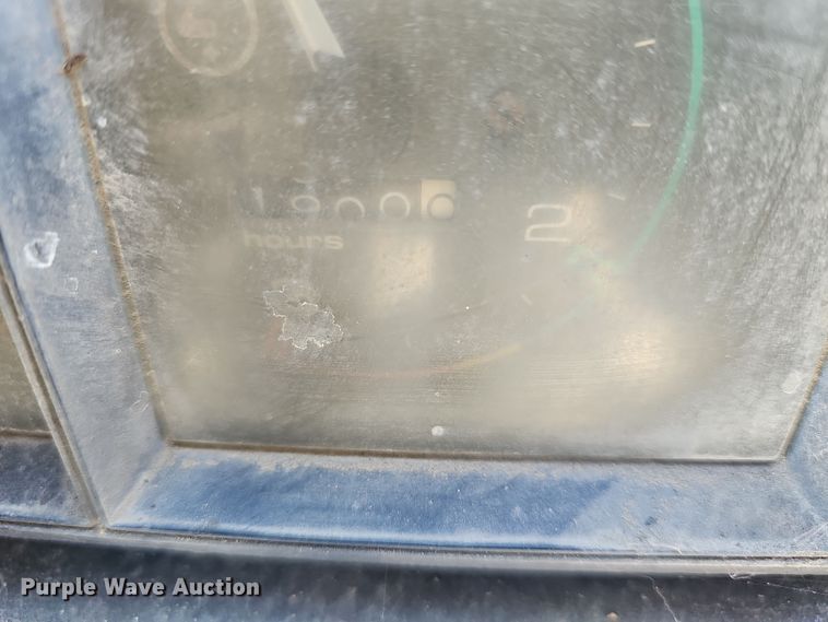 image for item DR5910 1981 Case 480D  landscape tractor