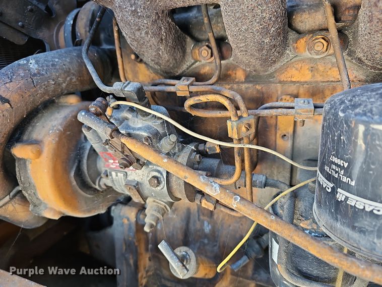 image for item DR5910 1981 Case 480D  landscape tractor