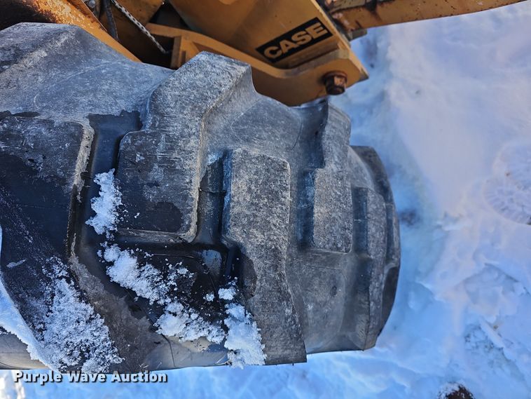 image for item DR5910 1981 Case 480D  landscape tractor