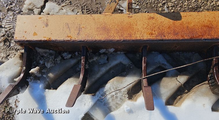 image for item DR5910 1981 Case 480D  landscape tractor