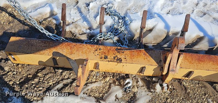 image for item DR5910 1981 Case 480D  landscape tractor