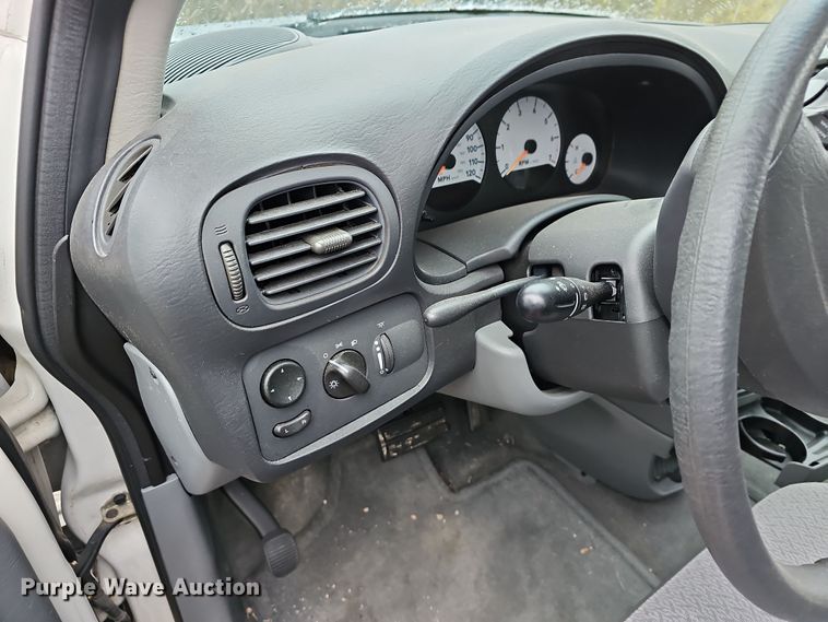 image for item DR5915 2006 Dodge Grand Caravan  van