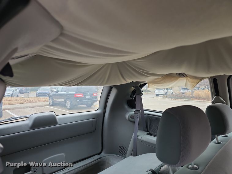 image for item DR5915 2006 Dodge Grand Caravan  van