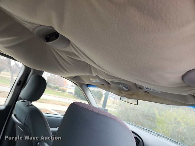 image for item DR5915 2006 Dodge Grand Caravan  van