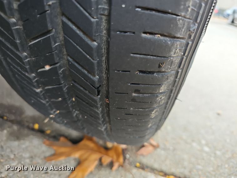 image for item DR5915 2006 Dodge Grand Caravan  van