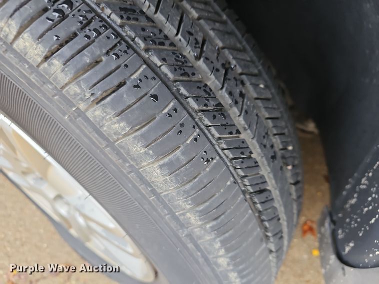 image for item DR5915 2006 Dodge Grand Caravan  van