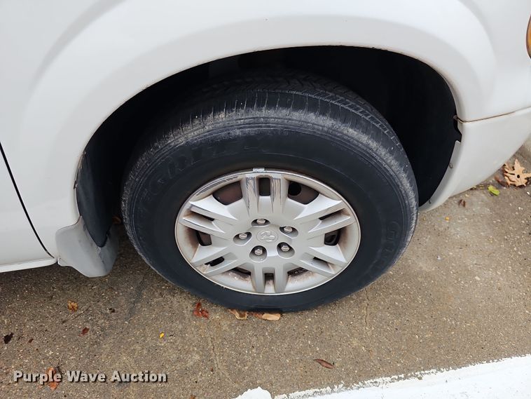 image for item DR5915 2006 Dodge Grand Caravan  van