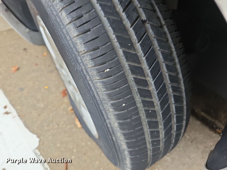 image for item DR5915 2006 Dodge Grand Caravan  van