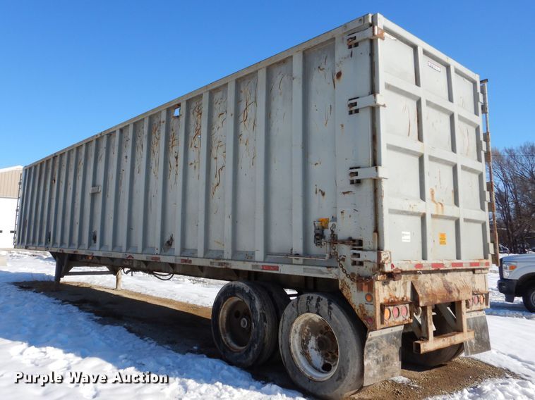 image for item DR5936 2012 Steco SW045100  walking floor trailer