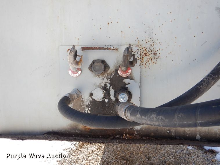 image for item DR5936 2012 Steco SW045100  walking floor trailer