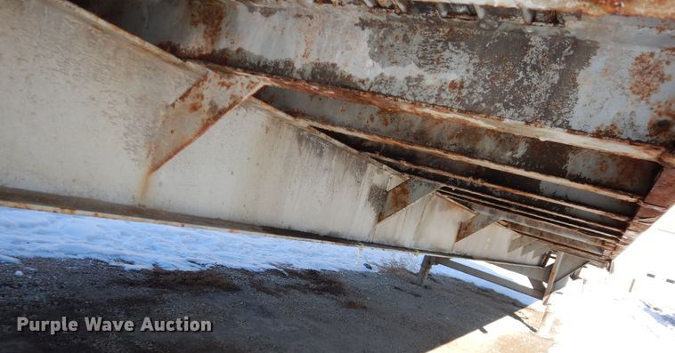 image for item DR5936 2012 Steco SW045100  walking floor trailer