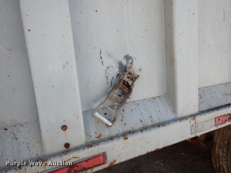 image for item DR5936 2012 Steco SW045100  walking floor trailer