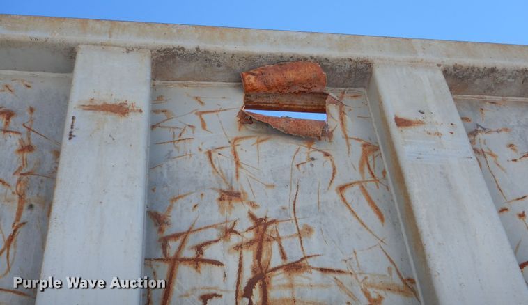 image for item DR5936 2012 Steco SW045100  walking floor trailer