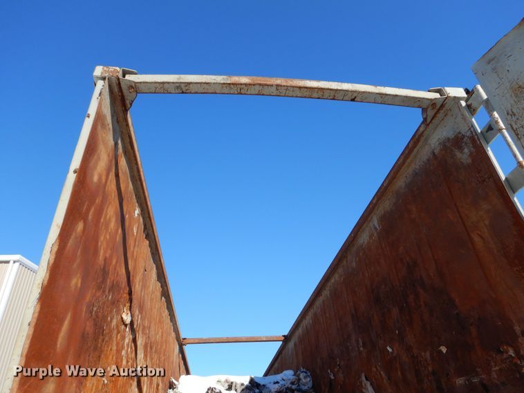 image for item DR5936 2012 Steco SW045100  walking floor trailer