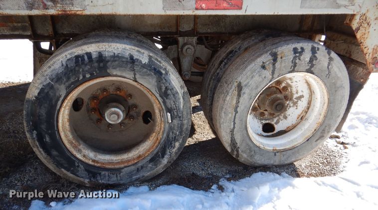 image for item DR5936 2012 Steco SW045100  walking floor trailer