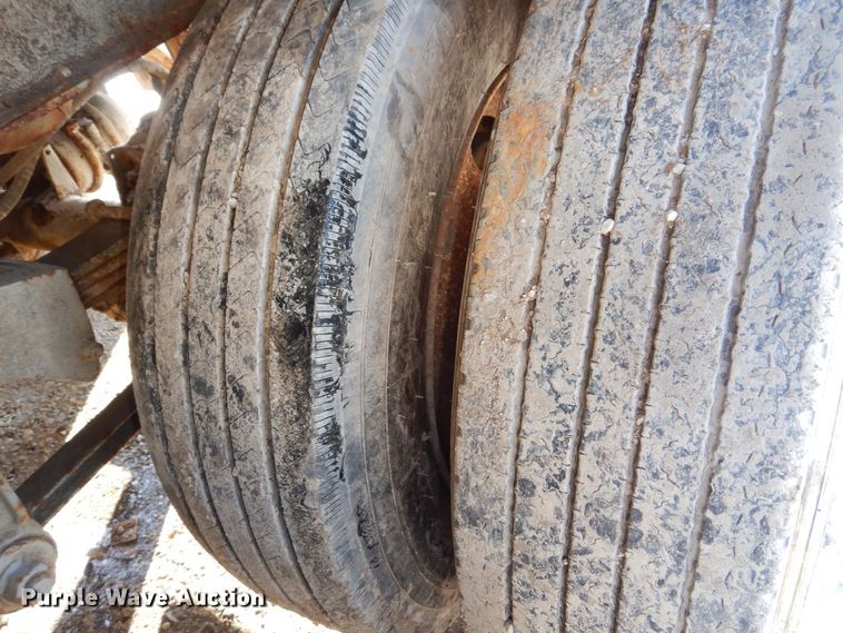 image for item DR5936 2012 Steco SW045100  walking floor trailer