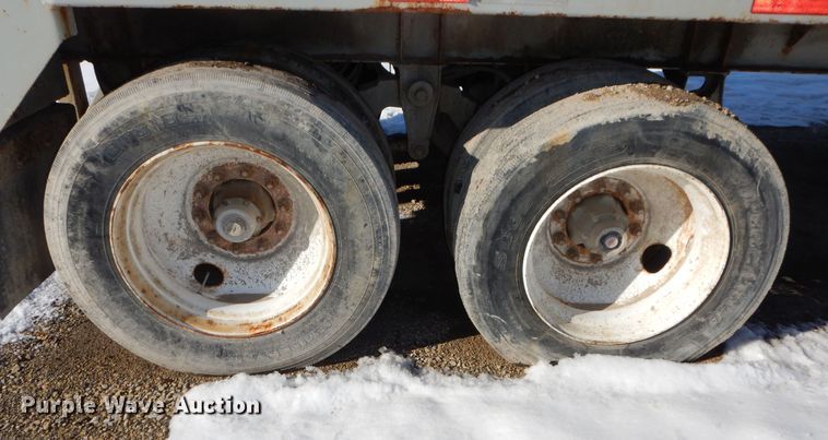 image for item DR5936 2012 Steco SW045100  walking floor trailer