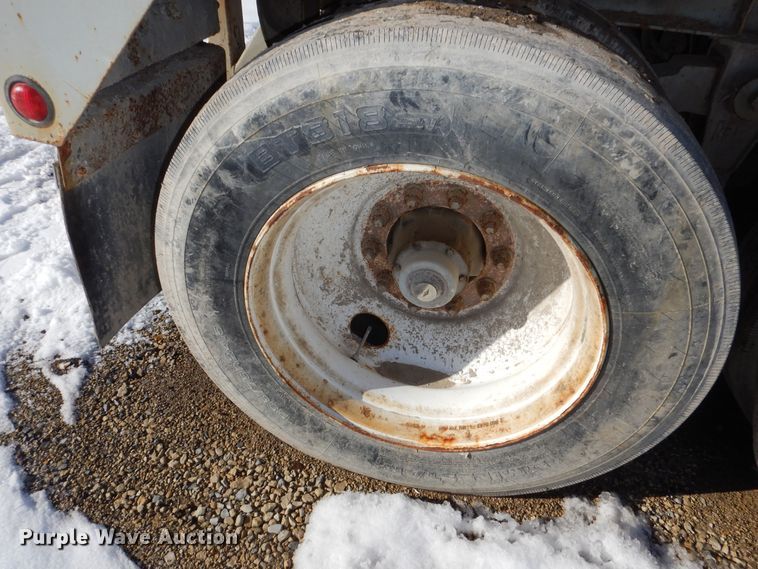 image for item DR5936 2012 Steco SW045100  walking floor trailer