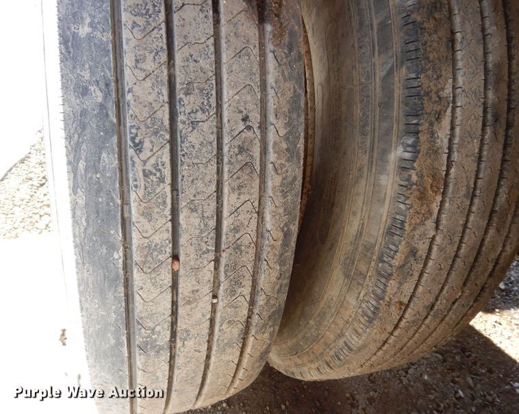 image for item DR5936 2012 Steco SW045100  walking floor trailer