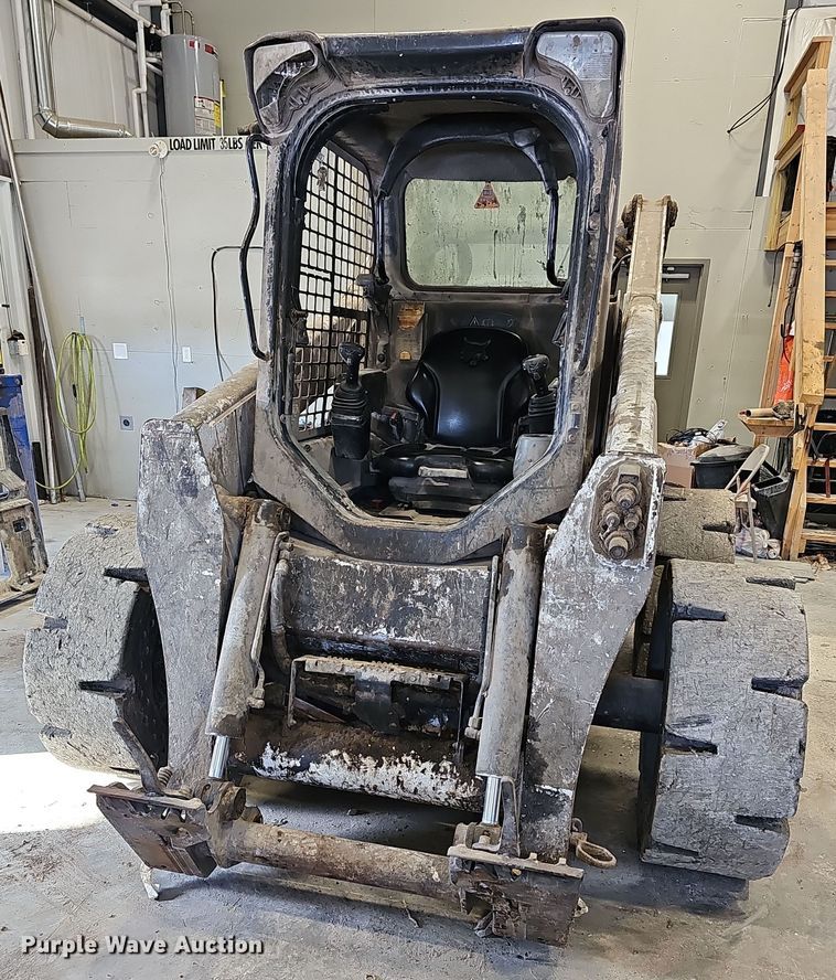 image for item DR5937 2015 Bobcat S850  skid steer loader