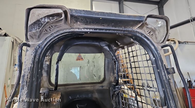 image for item DR5937 2015 Bobcat S850  skid steer loader