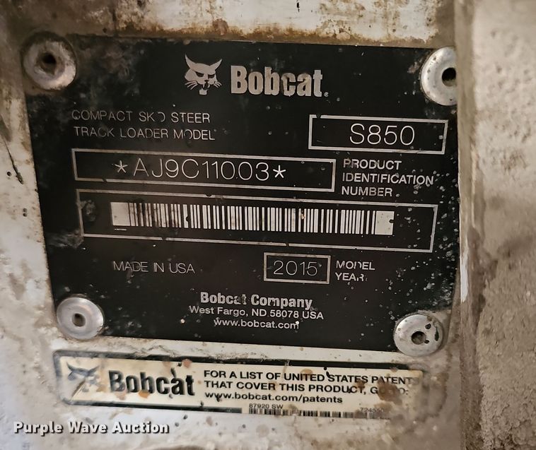 image for item DR5937 2015 Bobcat S850  skid steer loader