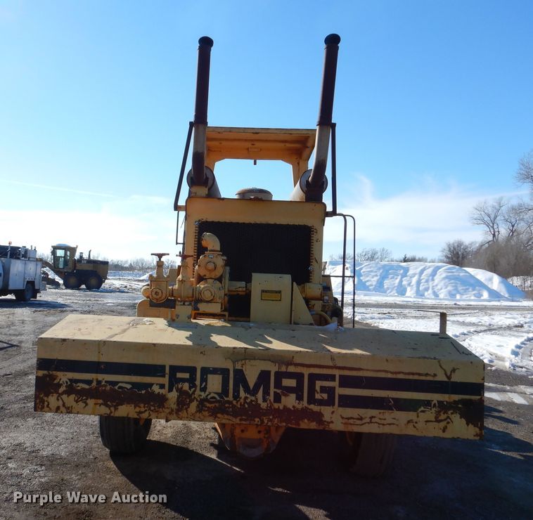 image for item DR5938 1984 Bomag MPH100  reclaimer