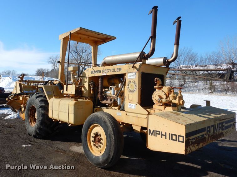image for item DR5938 1984 Bomag MPH100  reclaimer