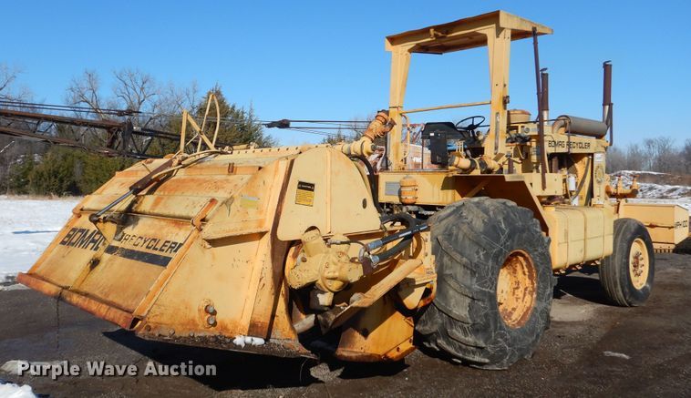 image for item DR5938 1984 Bomag MPH100  reclaimer