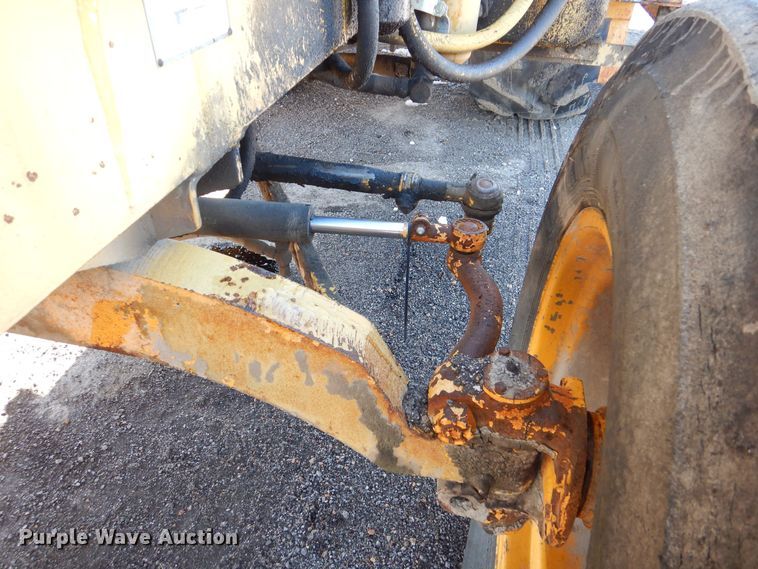 image for item DR5938 1984 Bomag MPH100  reclaimer