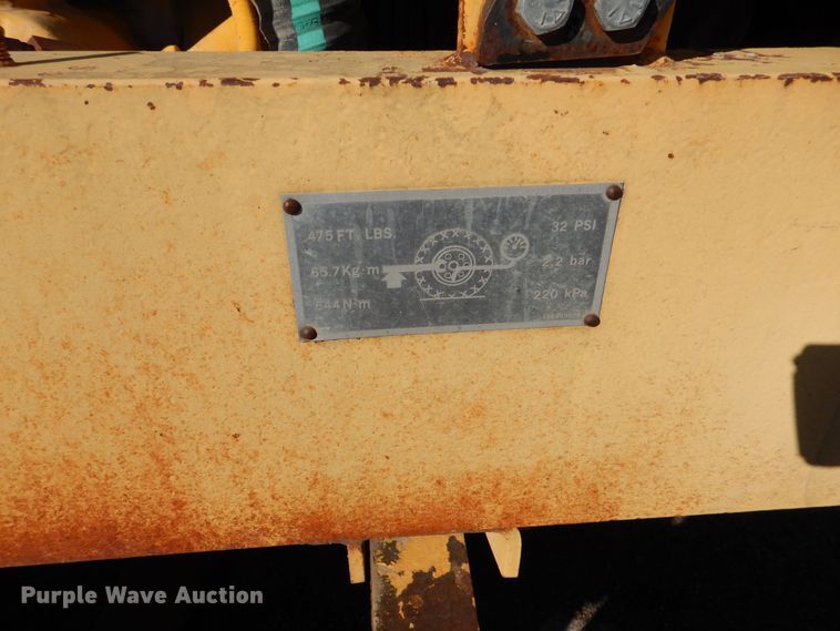 image for item DR5938 1984 Bomag MPH100  reclaimer